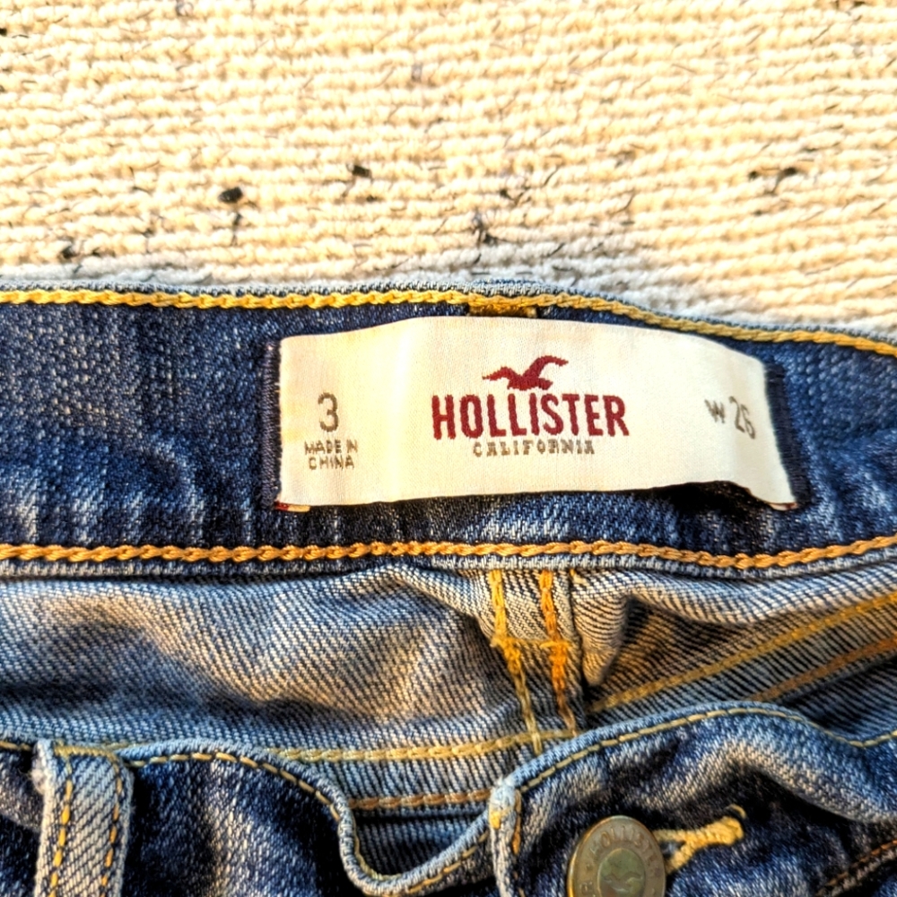 Hollister cut-off denim shorts size 3